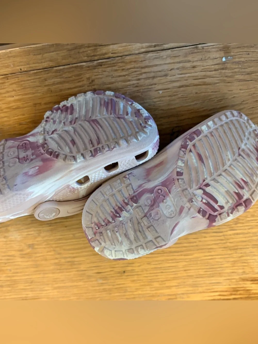 CROCS Pink & White Marble Classic Clogs - Picture 2 of 5